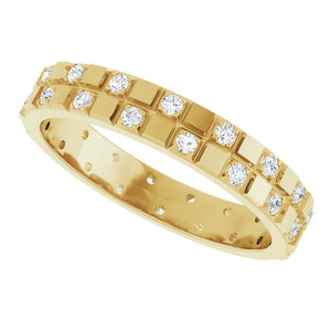 14 Karat Yellow Gold Natural Diamond Ring