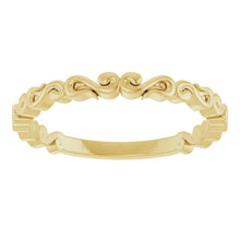 Load image into Gallery viewer, 14 Karat Yellow Gold Scroll Pattern Band
