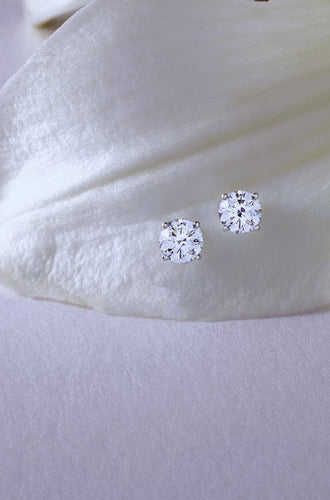 Copy of 14 Karat White Gold 3.00 Carat Total Diamond Weight Lab-Grown Diamond Stud Earrings