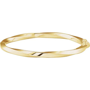 14 Karat Yellow Gold Hinged Twisted 7 Inch Bangle Bracelet