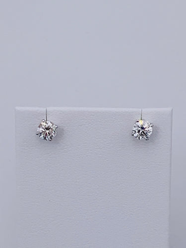 14 Karat White Gold 4-Prong Round Brilliant Diamond Stud Earrings With Screwback